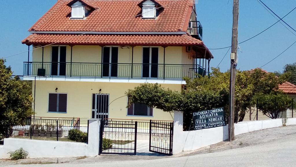 Villa Nefeli Loútsa エクステリア 写真